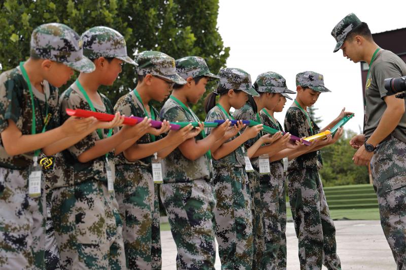 长沙军事夏令营让孩子更热爱劳动